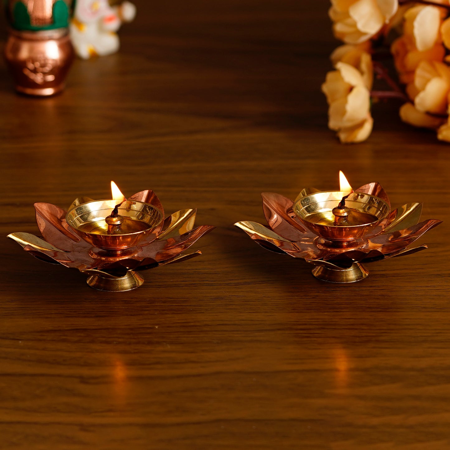 eCraftIndia Set of 2 Floral Shape Metal Diyas | Decorative Oil Lamps for Home Decoration | Elegant Design